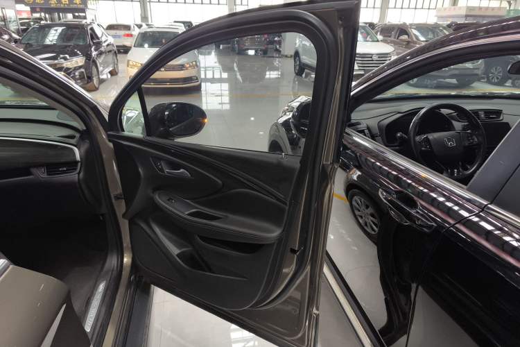 Used Buick Envision 2019 20T Two-Wheel Drive Elite Version China VI Standard