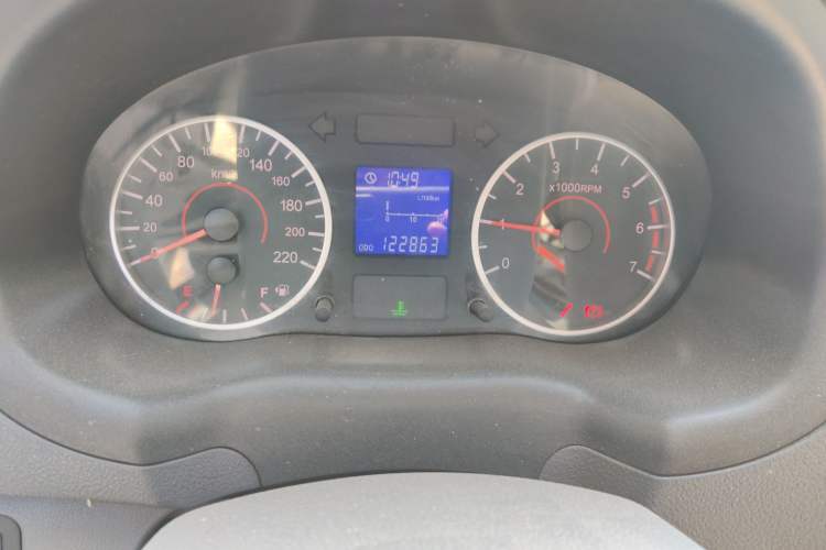 Used Chery Cowin 2 2012 1.5L Manual Comfort Edition Odometer Close Up