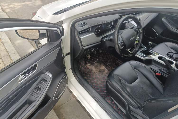 Used Chery Arrizo 5 2019 Facelifted PRO 1.5L Manual Youth Edition China VI Standard Driver Seat