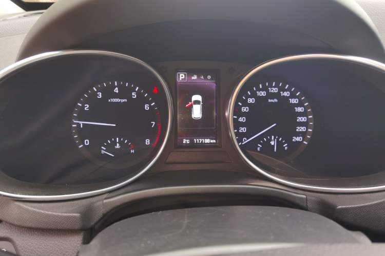 Used Hyundai Santa Fe 2017 2.0T Automatic All-Wheel Drive Smart 7-Seater