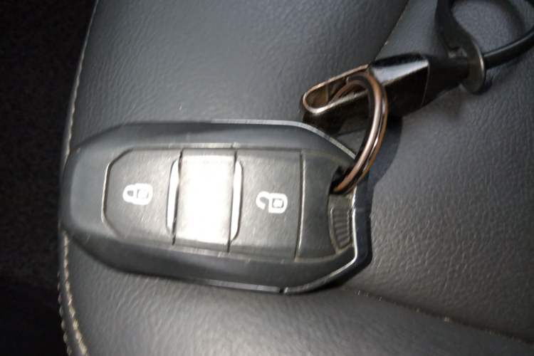 Used Citroen C4L 2014 1.6THP Intelligent Drive Automatic Dynamic Model
