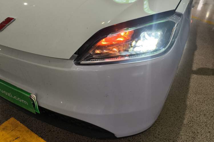 Used Wuling Hongguang New Energy 2024 All-Electric Model 300KM Practical Version