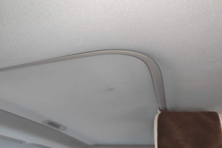 Used JMC Yusheng S350 2016 2.0T Automatic All-Wheel Drive Gasoline Ultra-Luxury 7-Seater