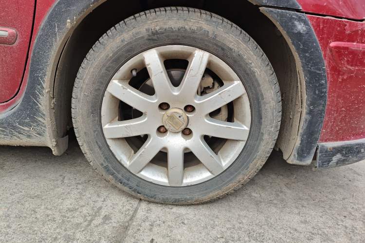 Used Peugeot 307 2013 1.6L Manual CROSS
