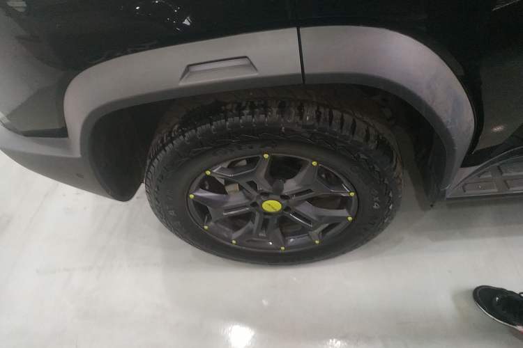 Used JETOUR Traveler 2023 2.0T All-Wheel Drive CrossPRO+
