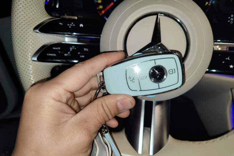 Used Mercedes-Benz E-Class 2023 E 260 Coupe
