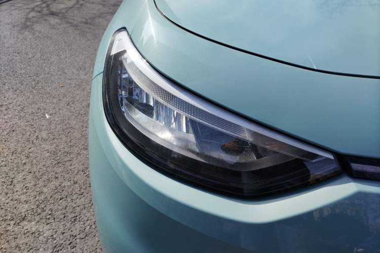 Used Volkswagen ID.3 2025 Revised Version Smart Edition Outstanding Grade Right Front Headlight