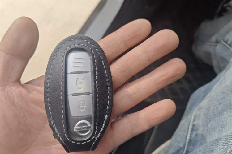 Used Nissan X-Trail 2019 2.0L CVT Smart Connect Comfort Edition 2WD Vehicle Key