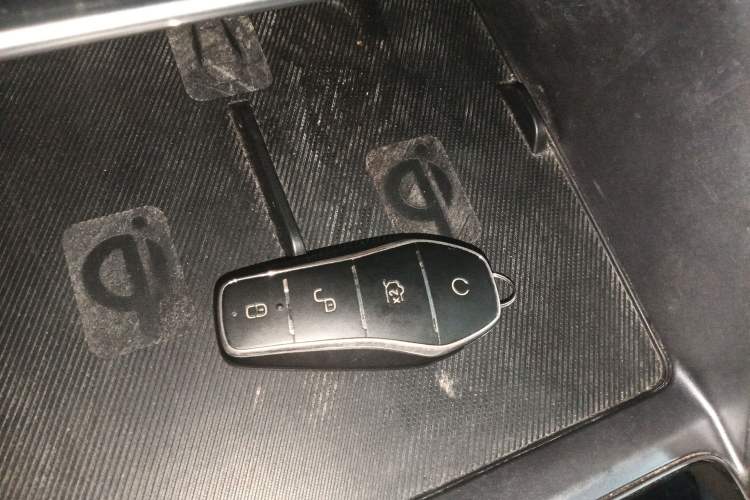 Used BYD Song PLUS New Energy 2024 Honor Edition EV 520km Premium Model
