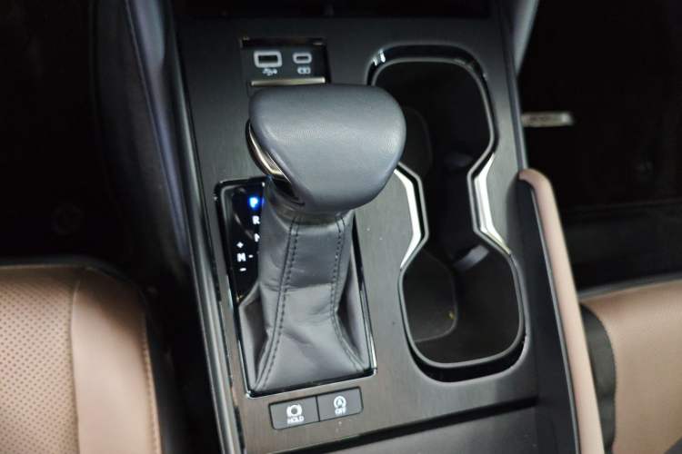 Used Lexus ES 2022 200 Excellence Edition
