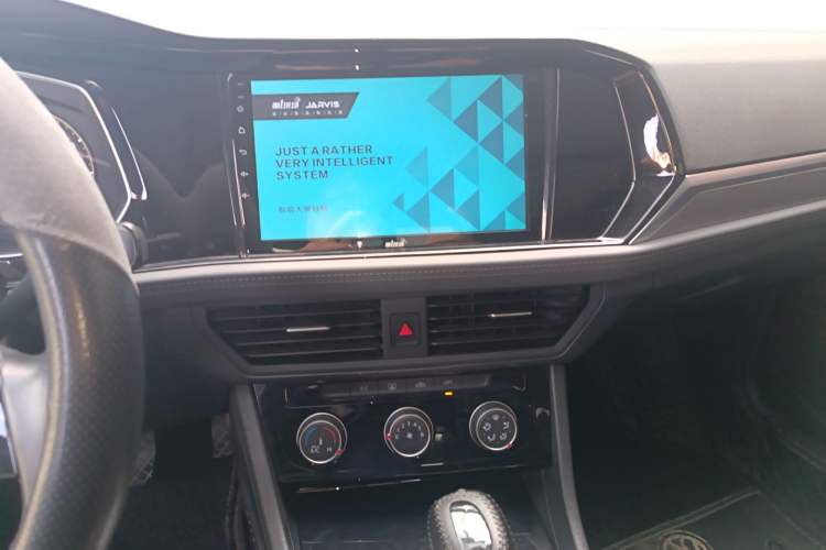 Used Volkswagen Sagitar 2019 280TSI DSG Comfort Version China VI Standard Audio And AC Panel