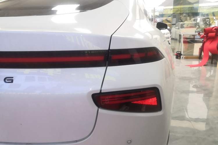 Used XPeng P7 2020 586N
