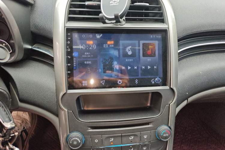 Used Chevrolet Malibu 2014 2.0L Automatic Luxury Edition Audio And AC Panel