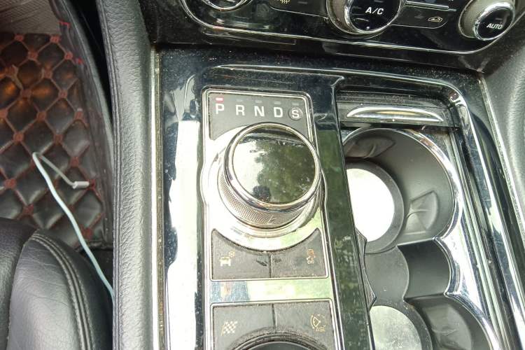 Used Jaguar XJ 2014 XJL 2.0T Two-Wheel-Drive Elegant Business Edition