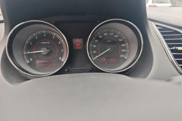 Used Bestune B50 2013 1.6L automatic luxury version