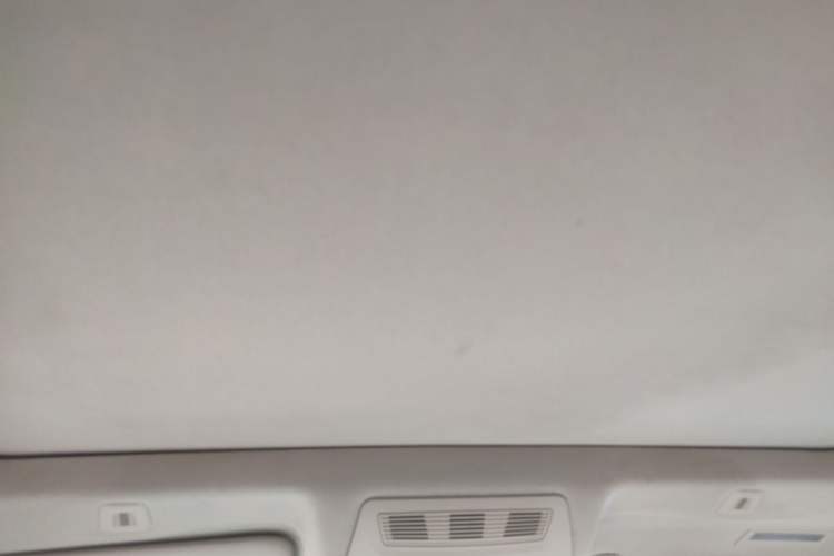 Used BMW 5 Series 2013 525Li Luxury Model