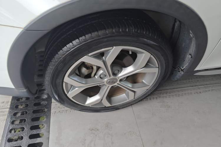 Used Geely Auto Vision S1 2018 1.4T CVT Fēngruì Model
