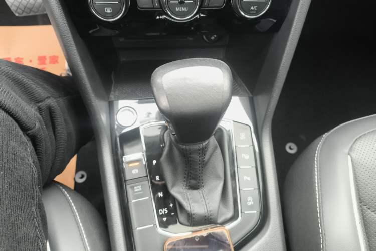 Used Volkswagen Tiguan L 2018 Revised 330TSI Automatic Two-Wheel Drive Flagship Edition