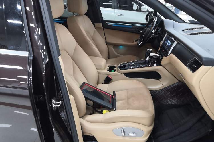 Used Porsche Macan 2017 Macan 2.0T