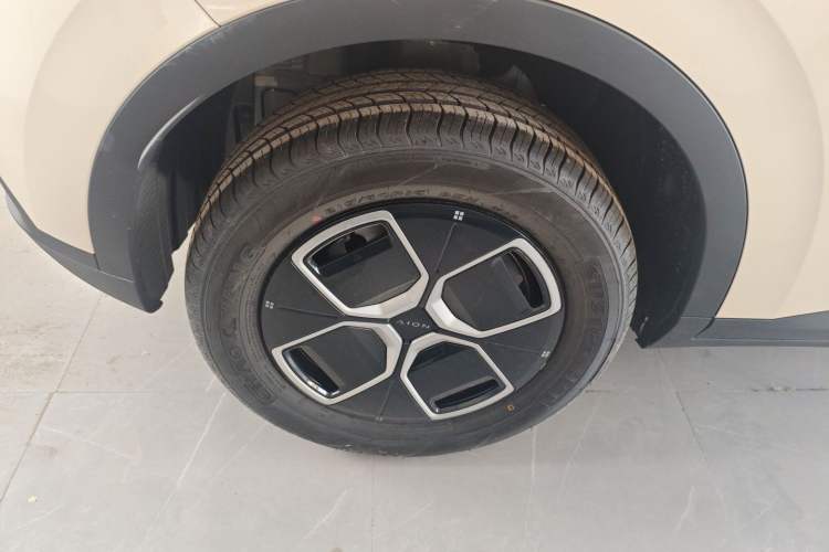 Used AION UT 2025 420 Smart Edition Exterior 5