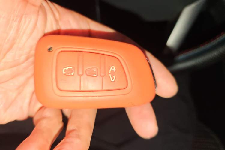 Used Dongfeng Aeolus AX7 2016 2.0L Automatic Zhiyi Trim