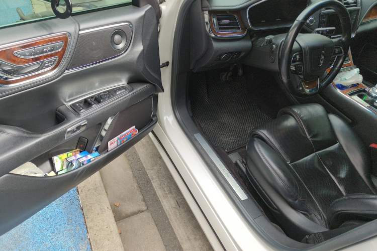 Used Lincoln Continental 2017 3.0T Four-Wheel Drive Prestige Edition
