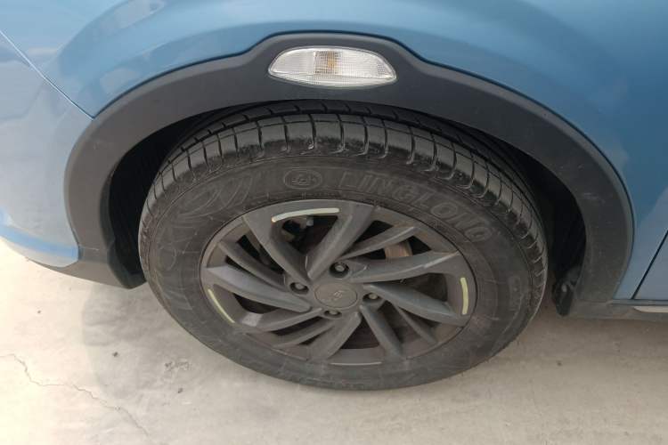 Used NETA V 2022 Chao 300 Lite Ternary Lithium Left Front Wheel Hub