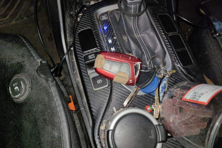 Used Hyundai Santa Fe 2017 2.0T Automatic All-Wheel Drive Smart 7-Seater
