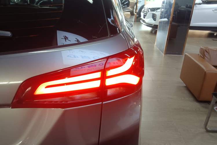 Used Chevrolet Equinox 2021 535T Yujie Edition