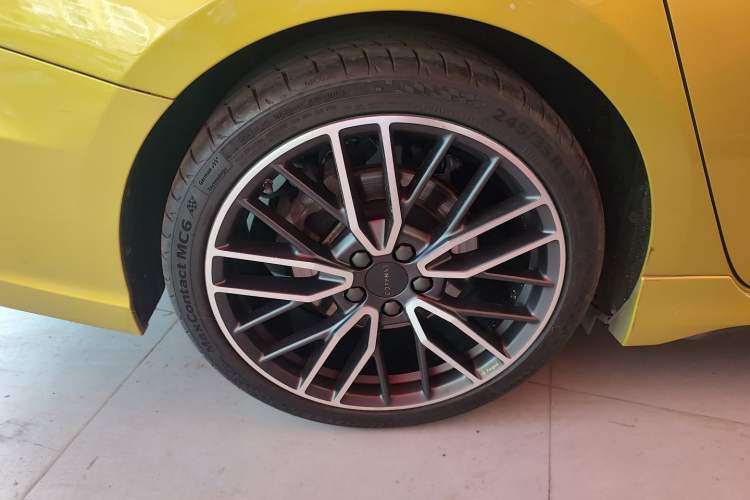 Used Lynk & Co 03 2019 03+ 2.0TD Automatic Wind-Chasing Edition Exterior 5