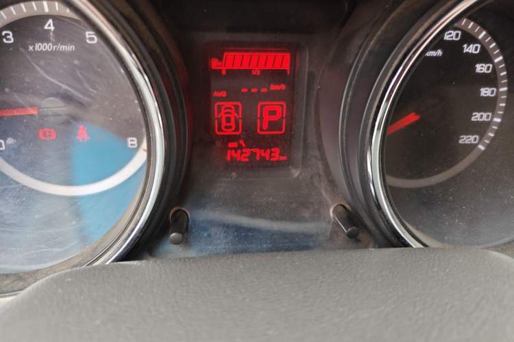 Used Dongfeng Aeolus A60 2012 2.0L CVT Tech Edition
