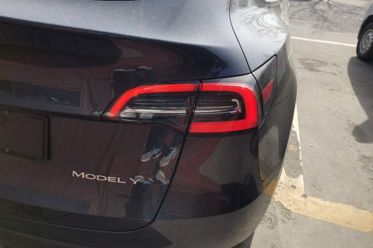 Used Tesla Model Y 2024 Rear-Wheel-Drive Version