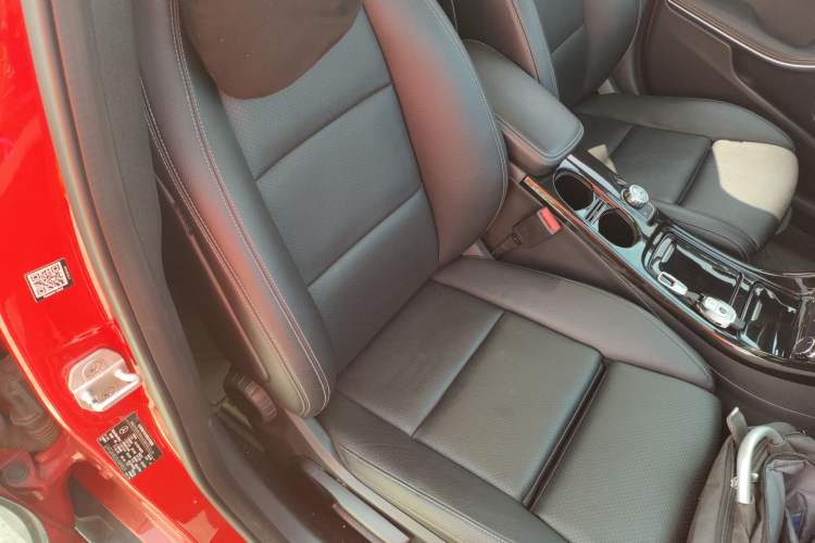 Used Mercedes-Benz GLA 2016 GLA 220 4MATIC Fashion Edition
