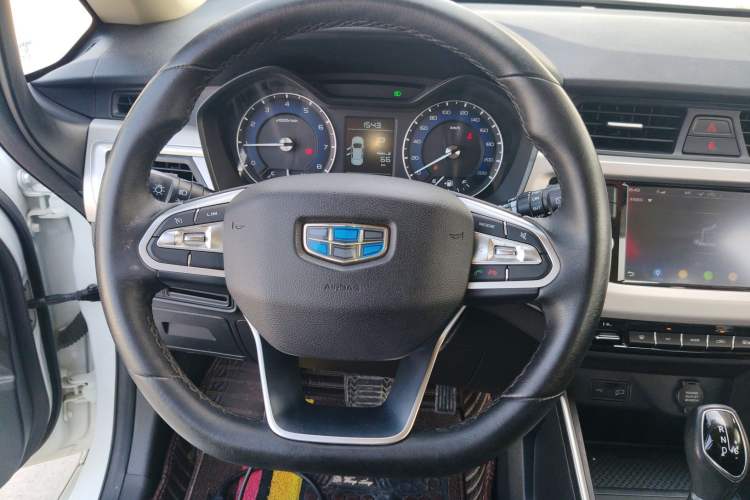 Used Geely Auto Vision X3 2019 Upgraded Model 1.5L CVT Elite Version