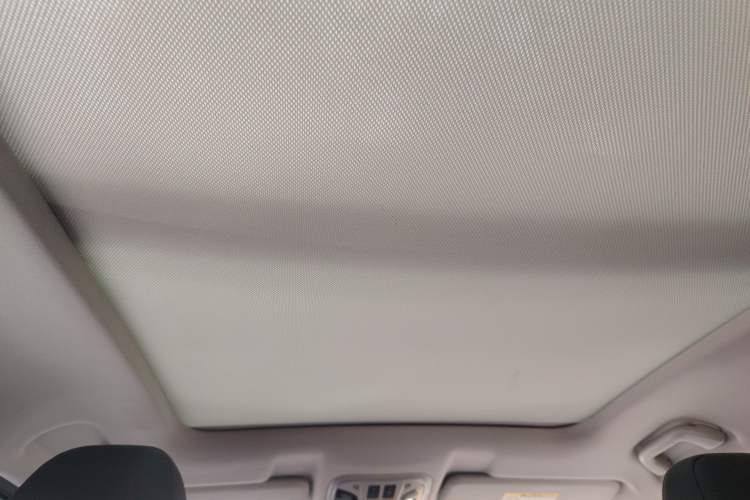 Used Wey VV6 2020 2.0T Two-Wheel Drive Smart Protection+