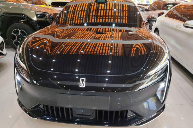 Used Avatr 06 2025 Max All-Electric Version Front