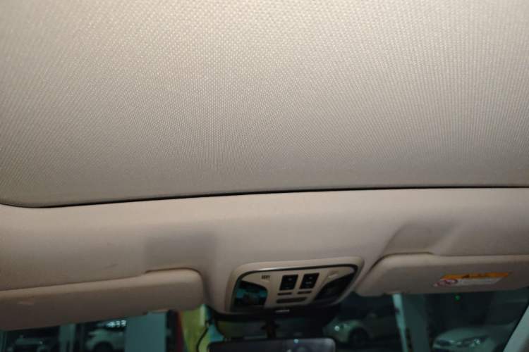 Used Wey VV6 2021 2.0T Two-Wheel Drive Smart Protection+ Headliner