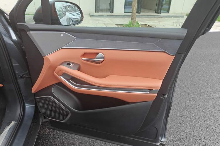 Used BYD Tang L 2025 EV 600KM All-Wheel-Drive LiDAR Flagship Model