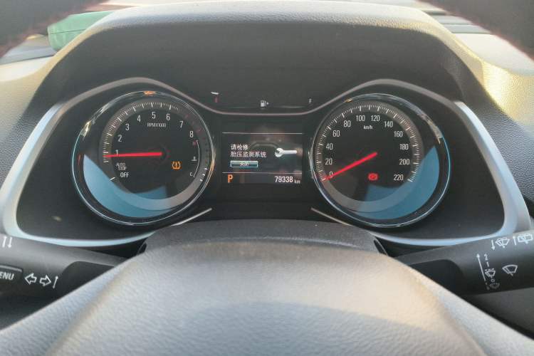 Used Chevrolet Orlando 2018 530T Automatic Luxury Edition (5+2 Model) China V Standard Instrument Cluster