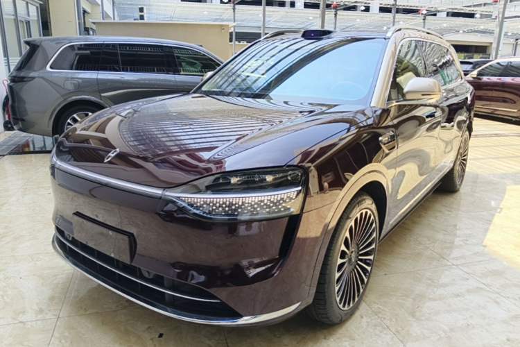 Used Hima AITO M9 2025 Extended-Range Ultra Version 52 kWh 6-Seater