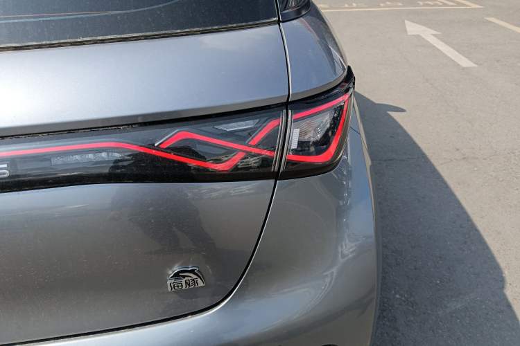 Used BYD Dolphin 2021 405 km Fashion Edition