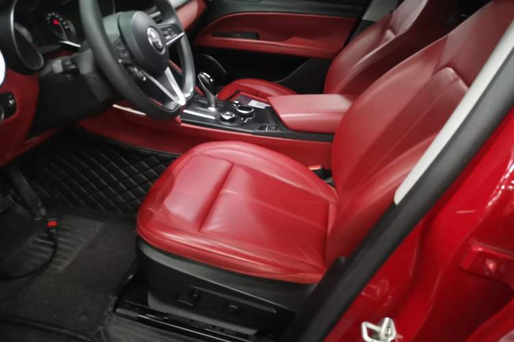 Used Alfa Romeo Stelvio 2017 2.0T 200HP Elite Edition