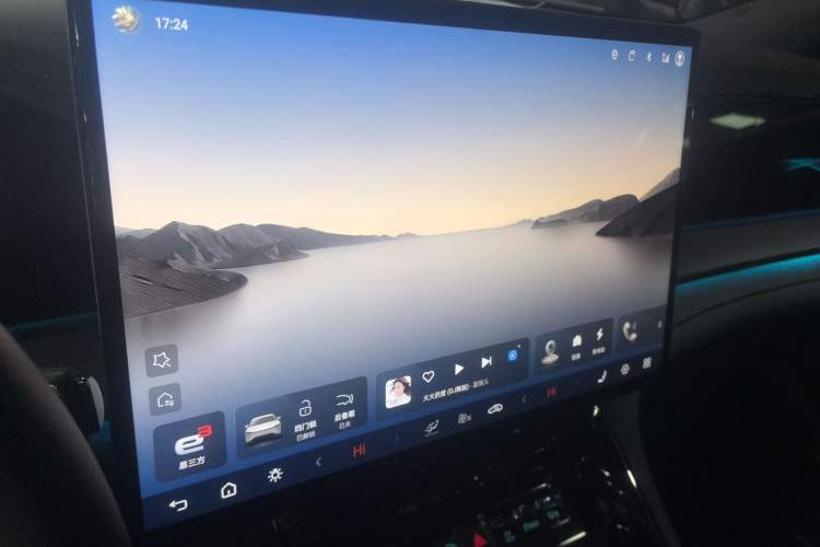 Used Denza Z9 2024 1100 km Four-Wheel Drive Max Version