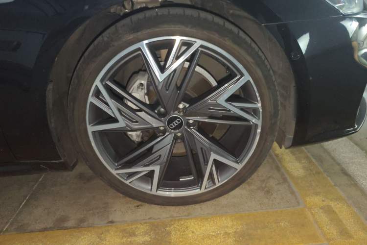 Used Audi A7L 2024 45 TFSI quattro S-line Black Warrior Edition
