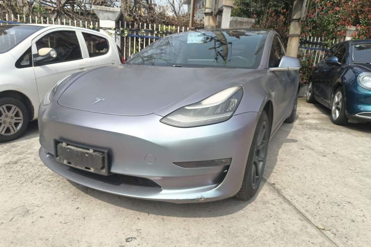 Used Tesla Model 3 2019 Long-Range Rear-Wheel-Drive Version