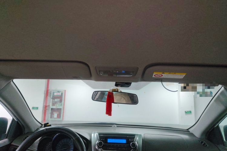 Used Toyota YARiS L Zhi Xuan 2015 1.5E Automatic Charm Edition
