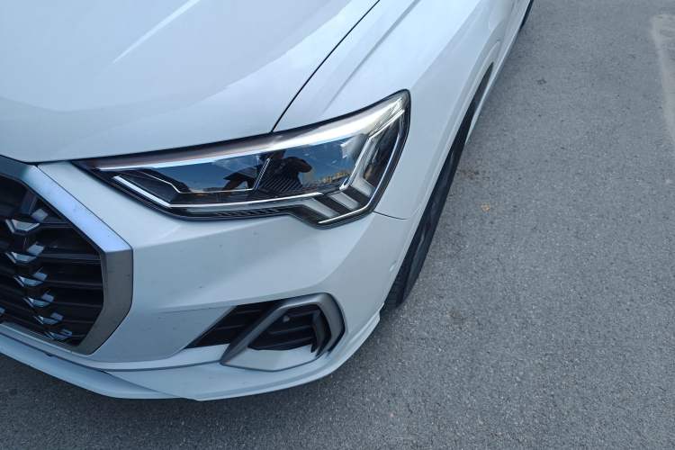 Used Audi Q3 2022 35 TFSI Fashion Dynamic Model
