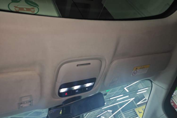 Used XPeng X9 2024 702 Ultra-Long Range Max