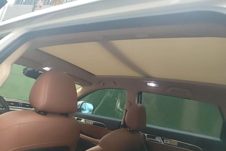 Used Haval H6 Coupe 2015 Blue Label 2.0T Automatic Two-Wheel Drive Prestige Model
