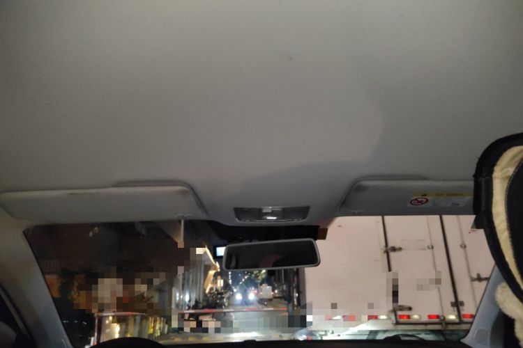 Used Jetta VS5 2019 280TSI Automatic Enjoyment Model Headliner